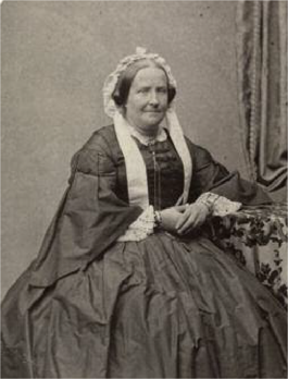 Nicoline Louise (Nina) Thaulow f. Munch (1821–1894). Foto Claus Peder Knudsen. Tilhører Oslo museum.