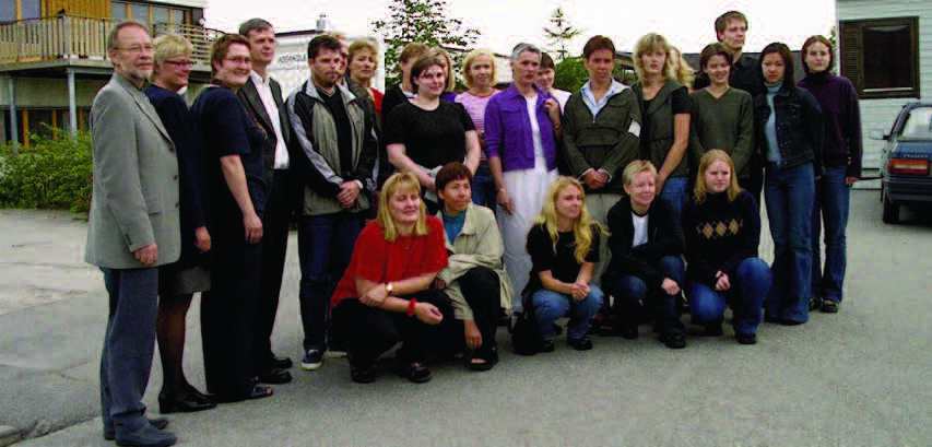 Det første kullet reseptarstudenter og lærere ved HiNT (Foto: Lars G. Liljefjell)