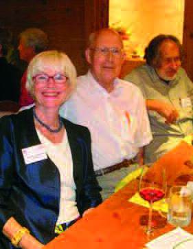 Norske deltakere og en gresk professor. Gunvor Solheim og Rolf Klevstrand i Wien.